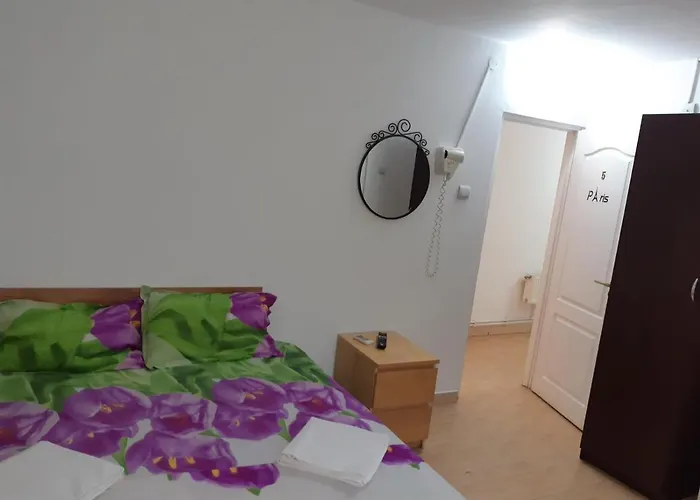 Economy Double Room