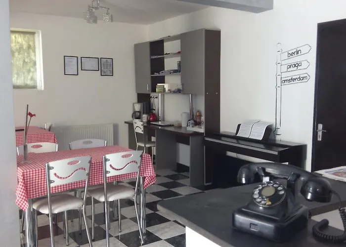 Economy Single Room